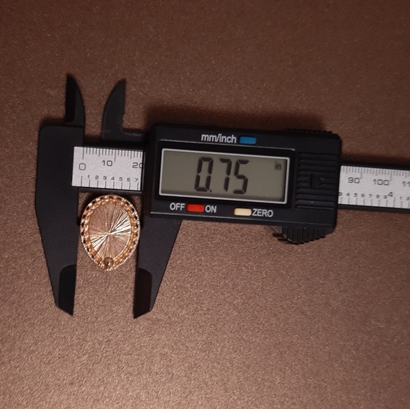 D’ Bello Accessories NWT Pink Gem And CZ Gold Tone Pierced Earrings - Picture 5 of 5